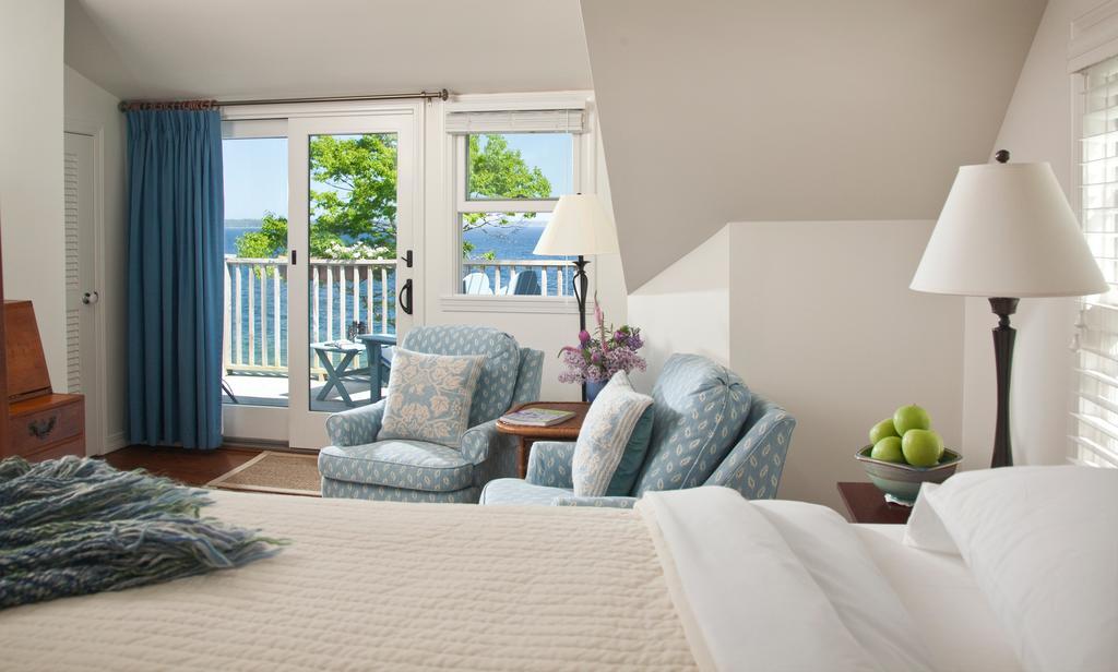 Inn At Sunrise Point Lincolnville Room photo